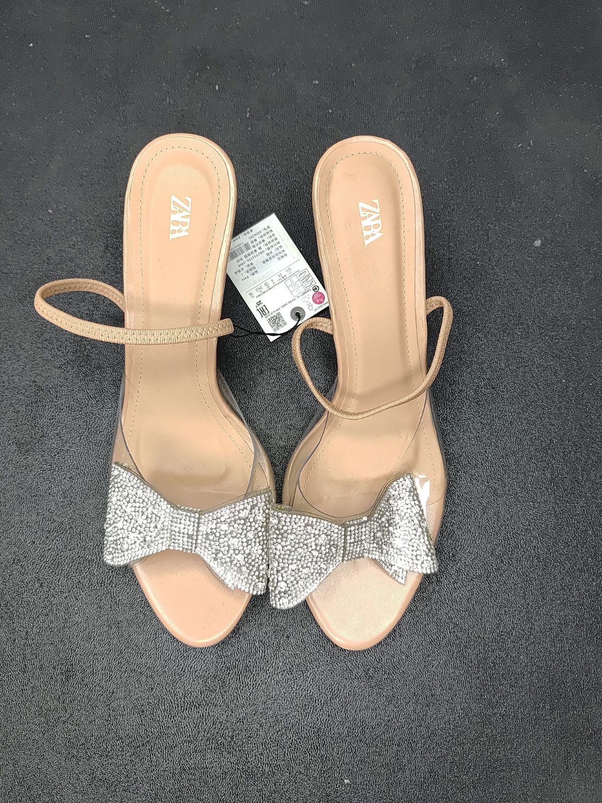 Shinning Zara bow heel