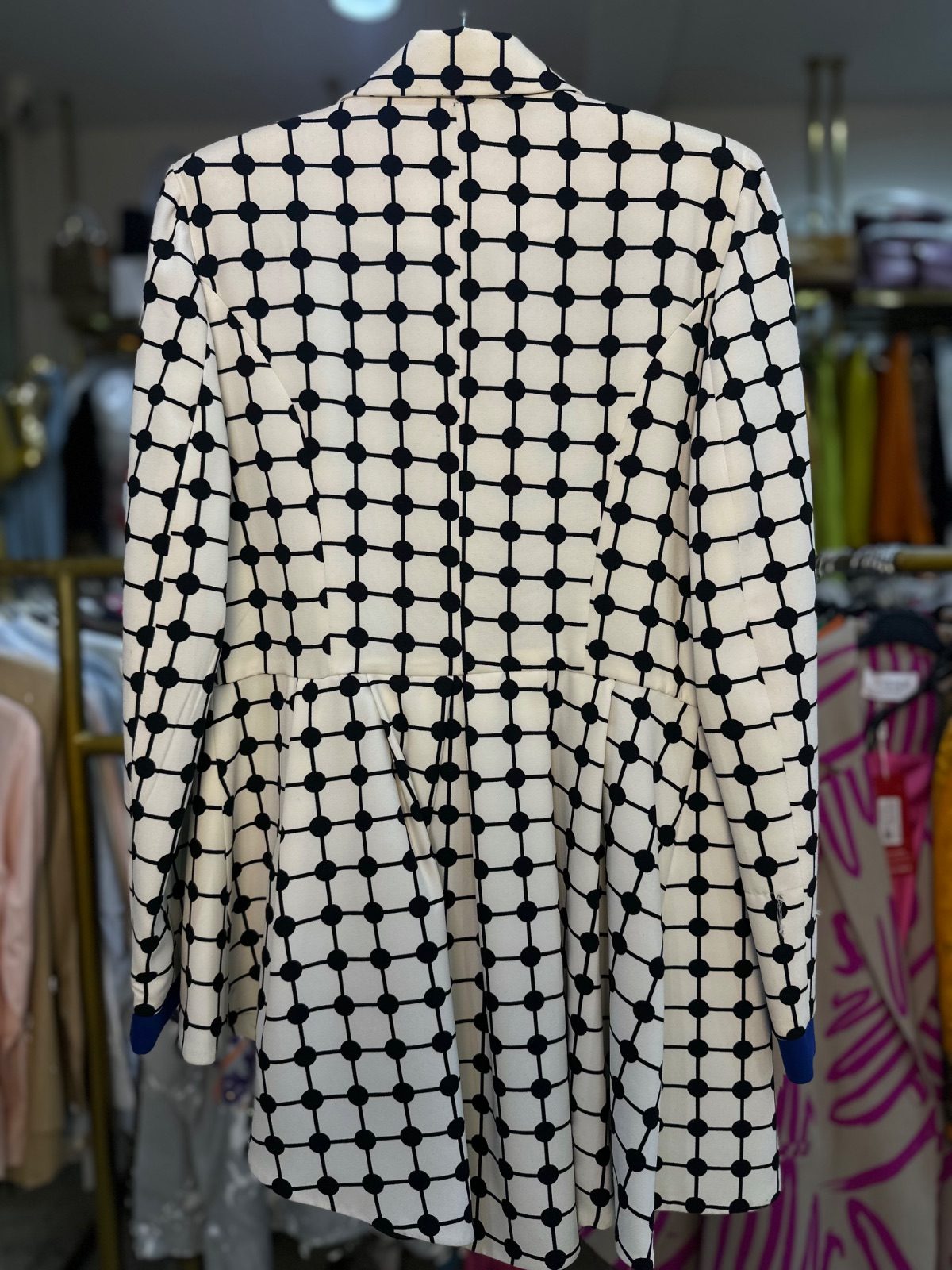 EYDIS office blazer