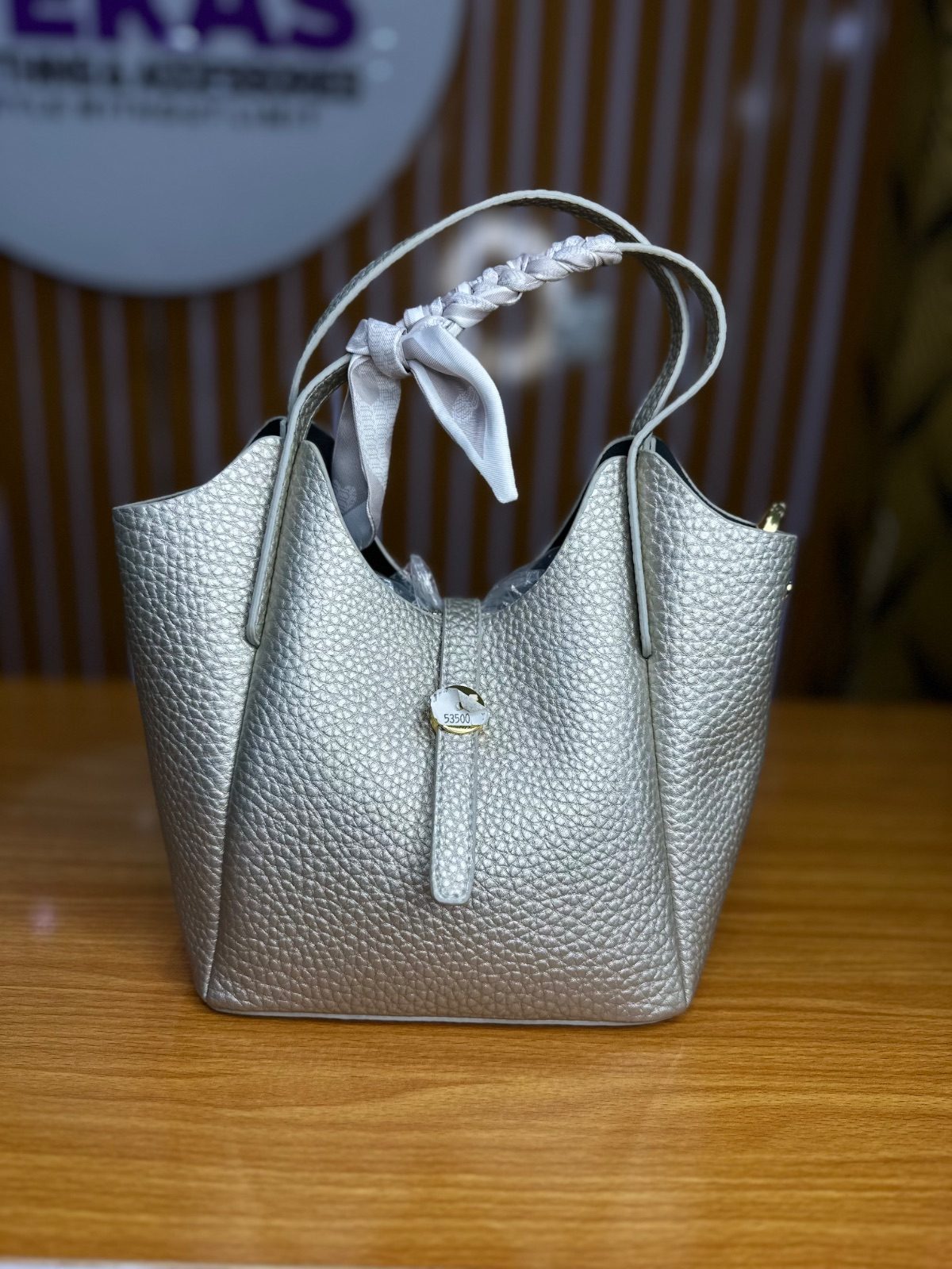Leather bag