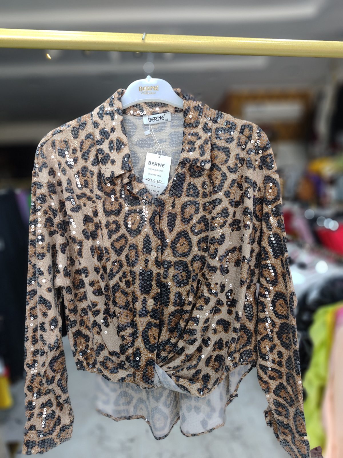 Berne leopard skin top