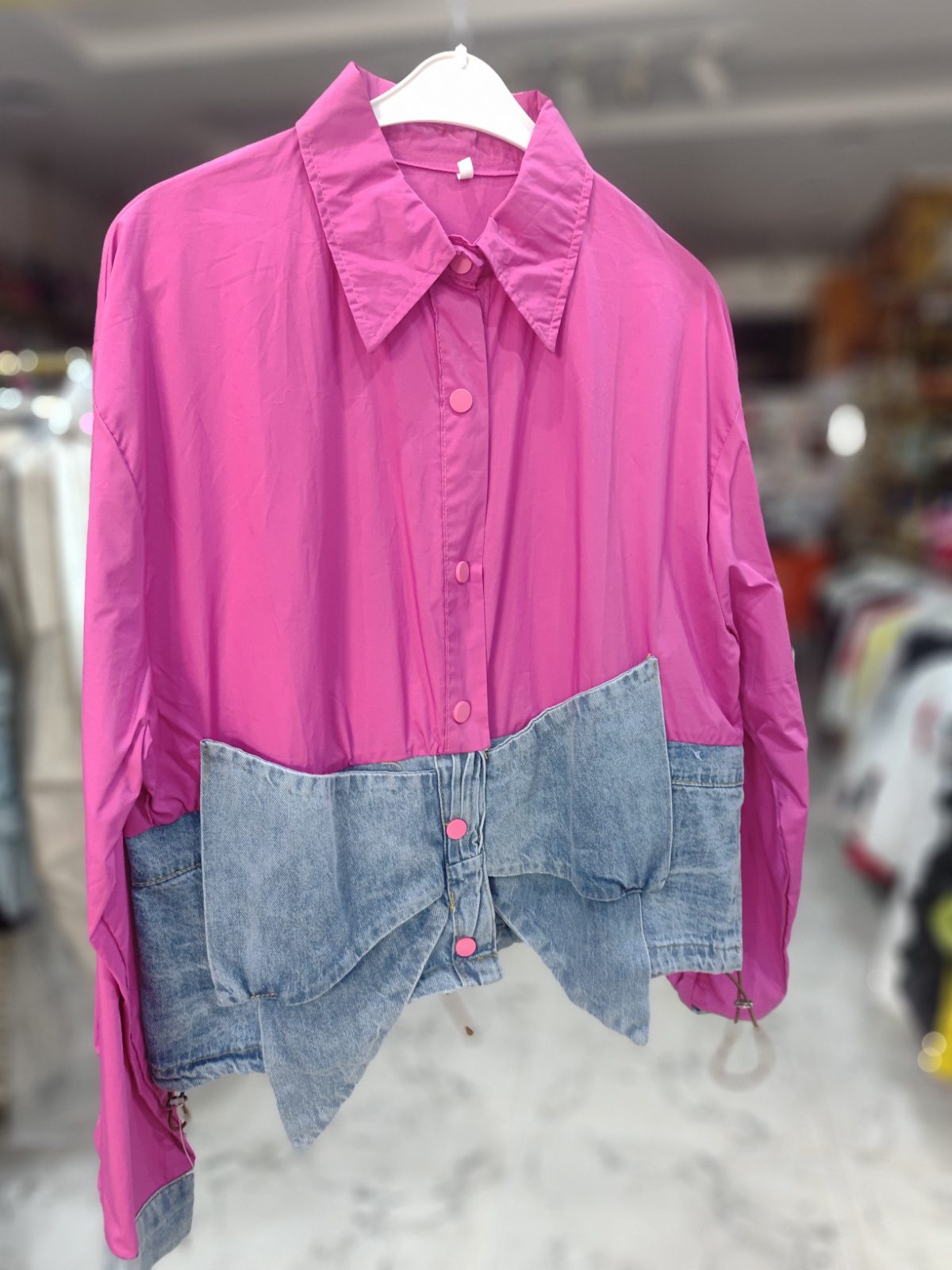 Pink shirt with Jean