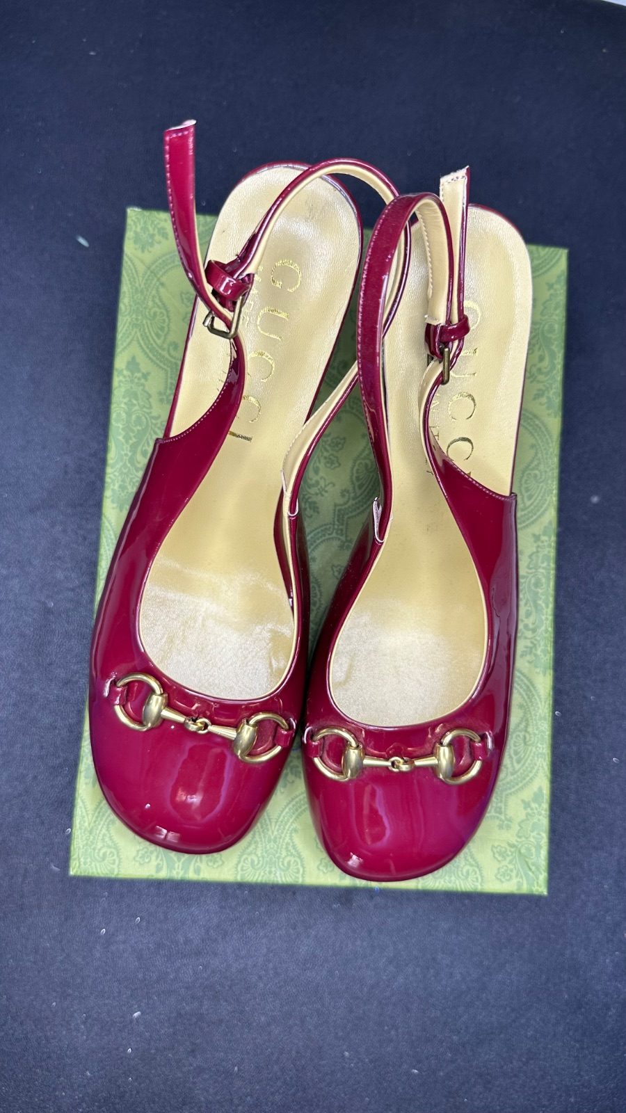 Gucci shoe