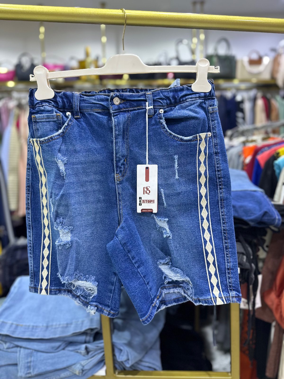 RED STOP DENIM short jean 1126