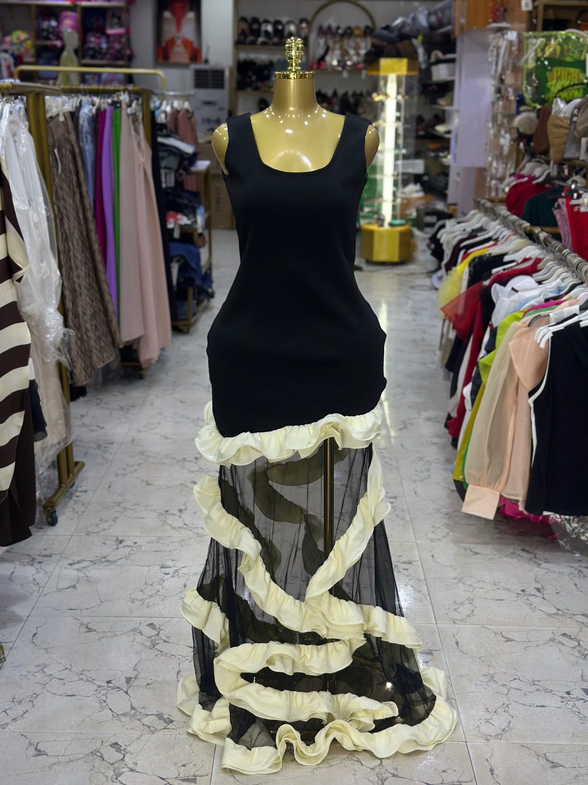 Armless flowery dress 1343