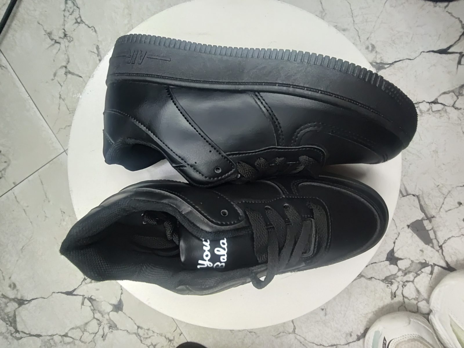 balance sneakers