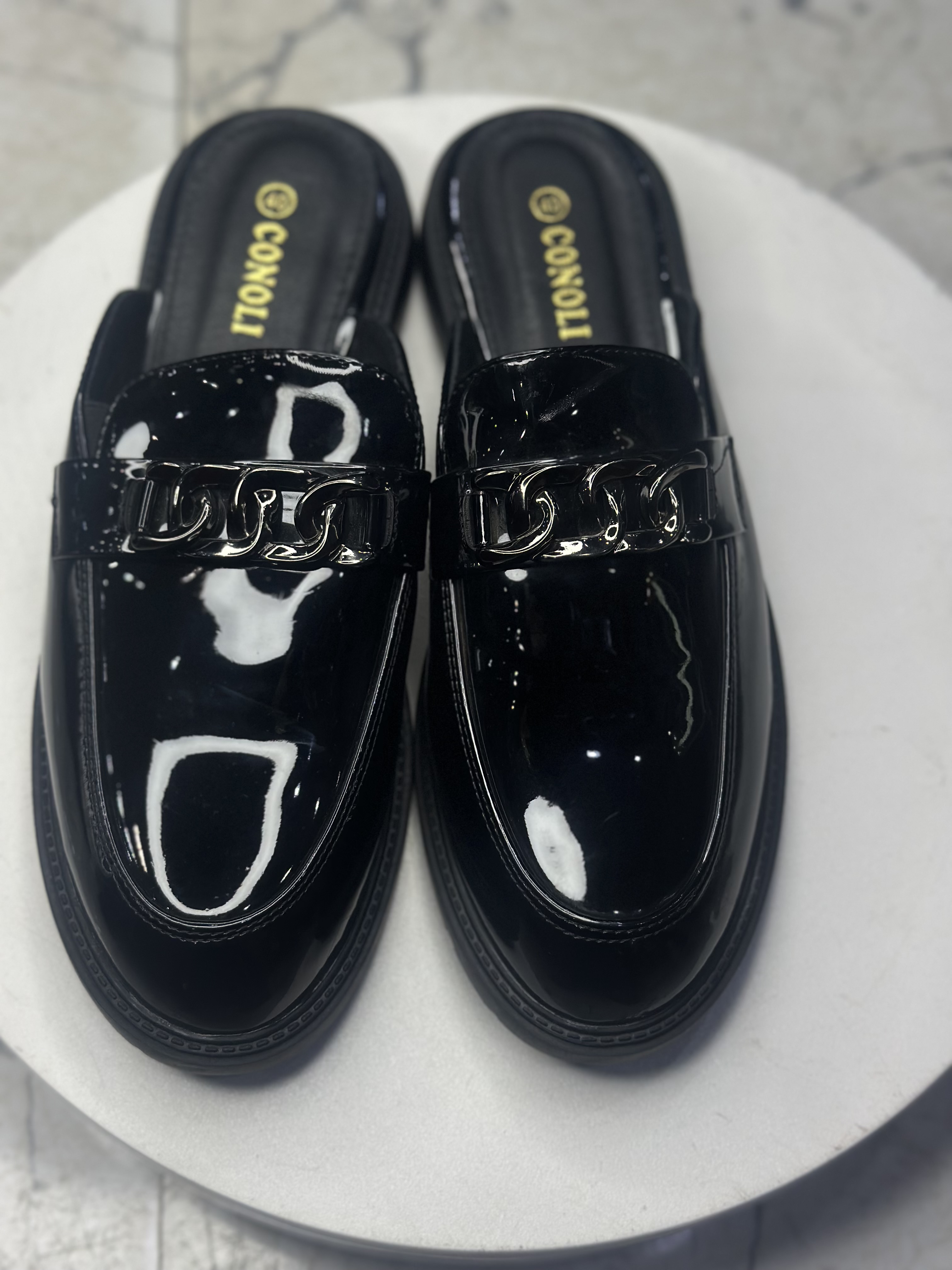 Half Covered boy shoe