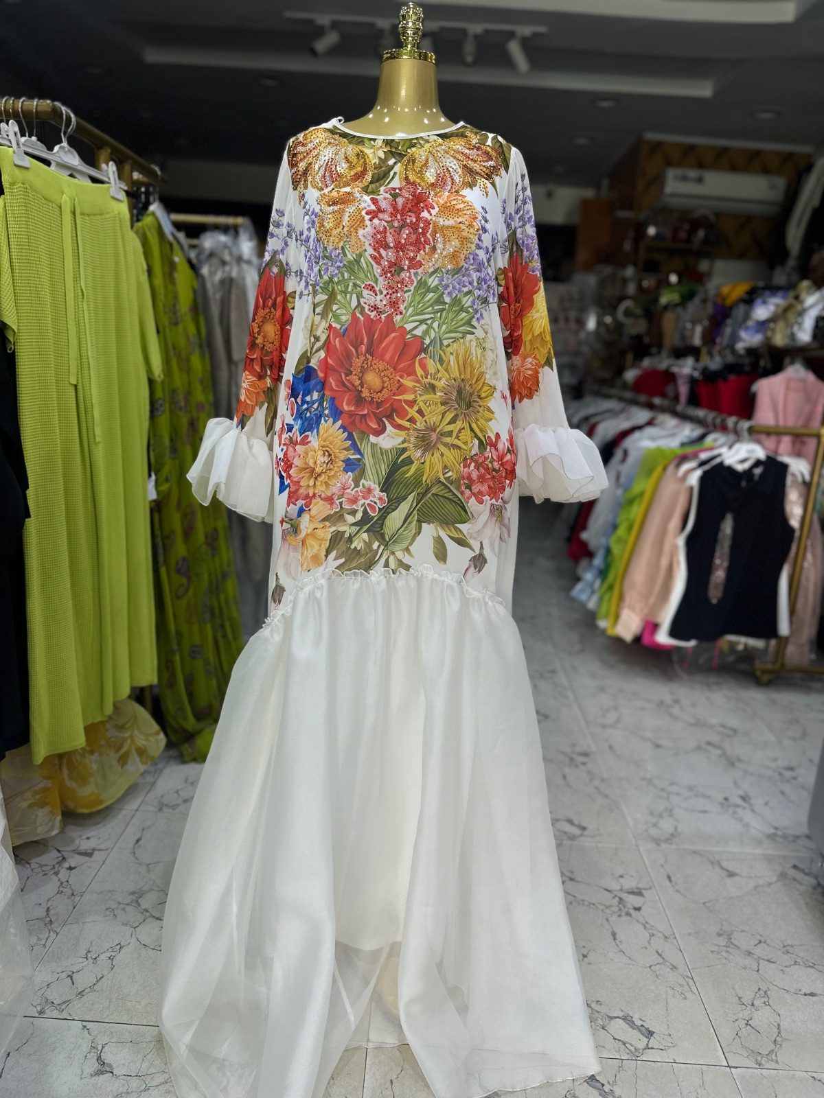 GENESE LONDON 5372