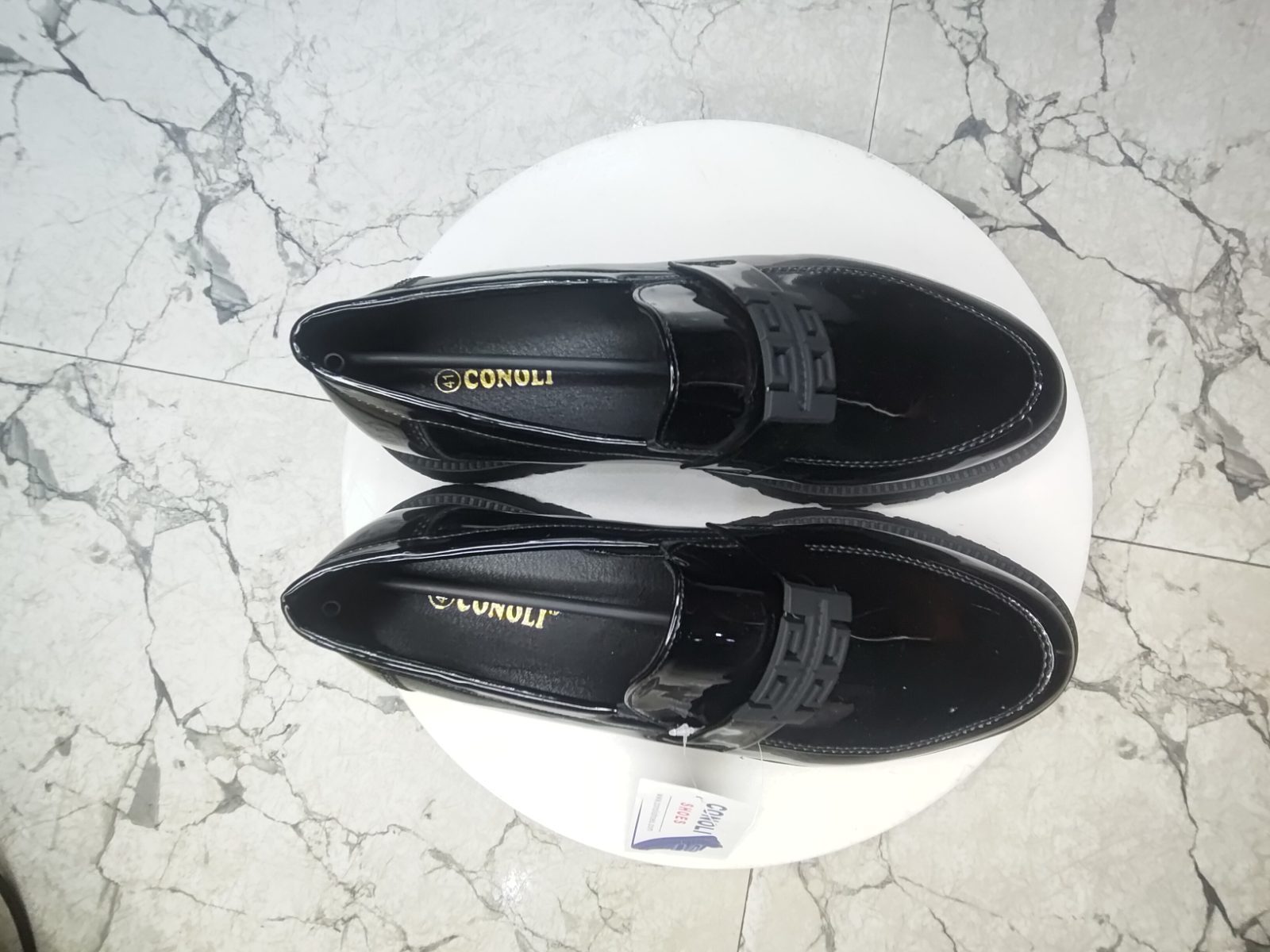 Conoli G-sign shoe