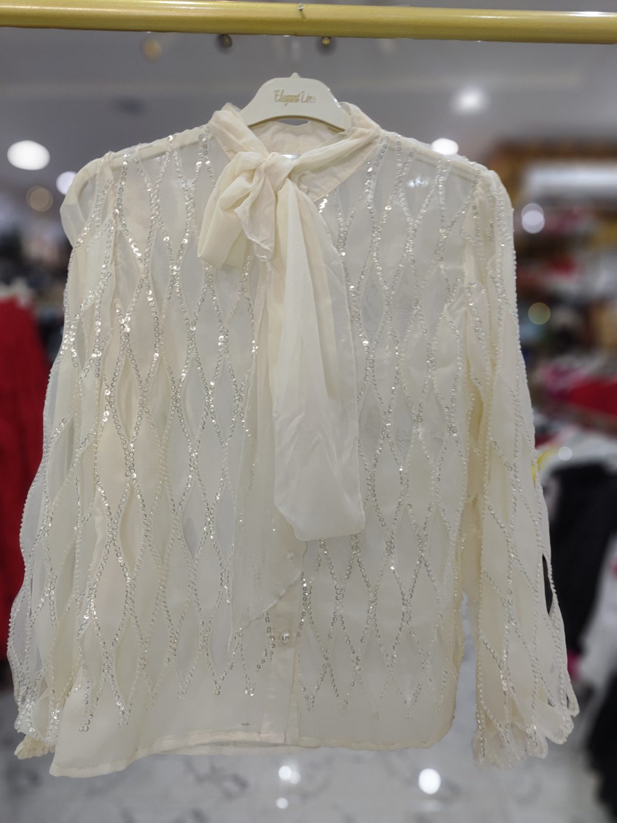 Chiffon top with stone