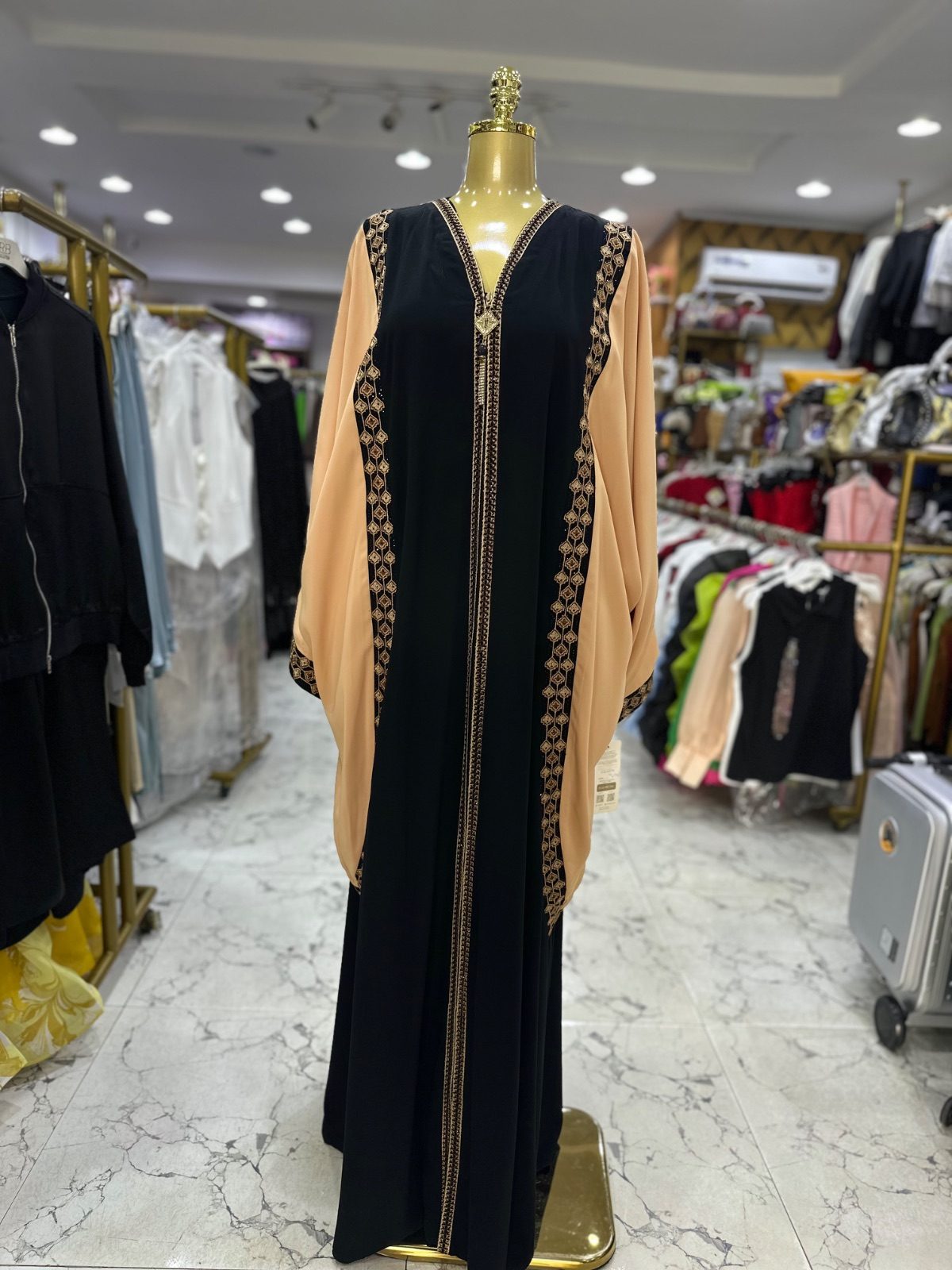 Tesetturk abaya