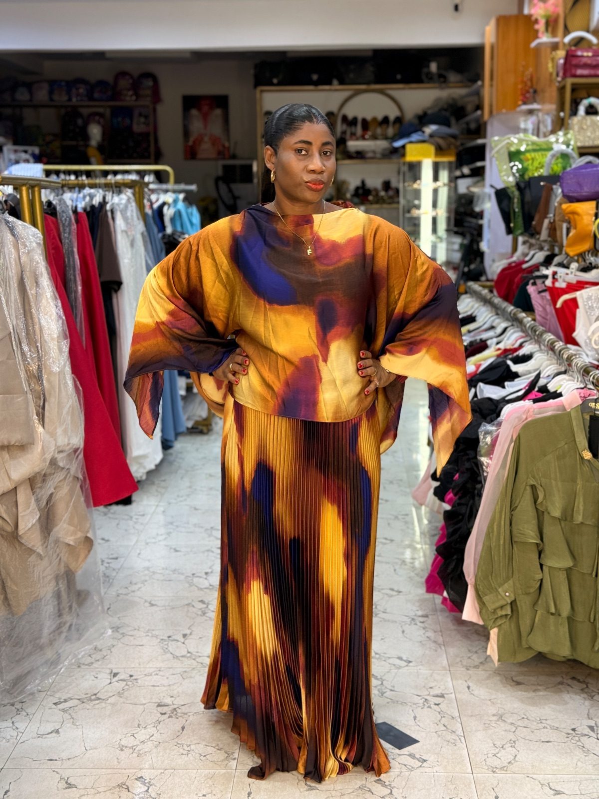 colour splash silky Pleated skirt and top.
